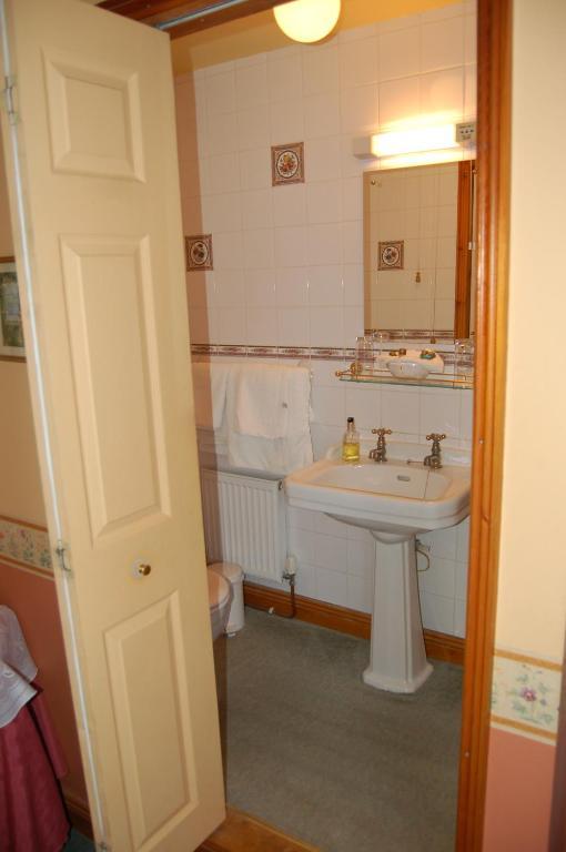 Compton House Panzió Ashbourne  Kültér fotó