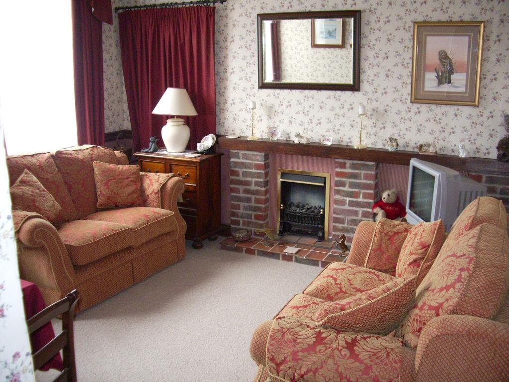 Compton House Panzió Ashbourne  Kültér fotó